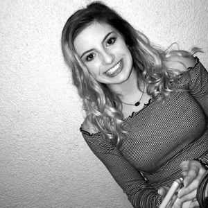 Meet your Posher, Paige